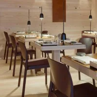 Luceplan Ascent led table lamp
