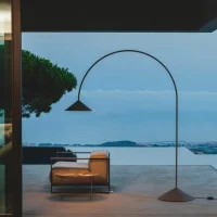 Vibia OUT 4270 lampada da terra led