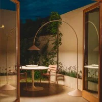 Vibia OUT 4275 lampada da terra led
