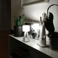 Vivida Pup Glass lampada led da tavolo
