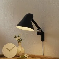 Louis Poulsen NJP Short Arm wall lamp
