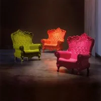 Slide Queen of Love armchair