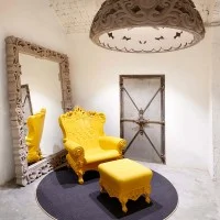 Slide Queen of Love armchair