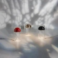 Oluce Medusa lampada da tavolo led
