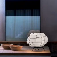 Pallucco Egg lampada da tavolo in vetro soffiato