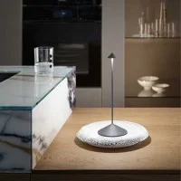 Zafferano Pina Pro led Lampada a batteria Zafferano Pina Pro led Lampada a batteria