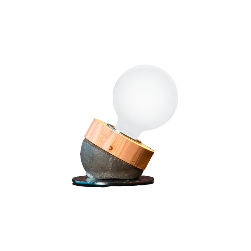 AVG Calypso table lamp in wood and concrete AVG Calypso table lamp in wood and concrete
