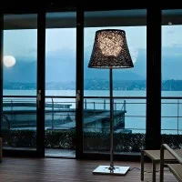 Flos KTribe F3 Lampada da Terra per Esterno a luce diffusa in