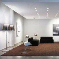 Flos Ktribe F3 1830mm Lampada da Terra per Interno a luce Flos Ktribe F3 1830mm Lampada da Terra per Interno a luce