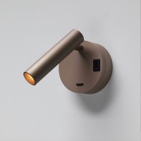 Vivida Betu applique da parete orientabile con porta USB