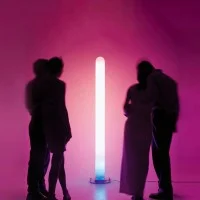 Artemide Metacolor lampada da terra