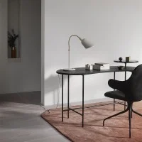 &Tradition Palette JH9 desk