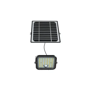 Bot Lighting Yuma 1500 solar led spotlight