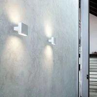 Flos Tight Light LED Lampada da Parete biemissione a luce