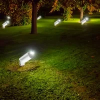 Lampo Faretto GU10 con picchetto orientabile per esterno bianco Lampo Faretto GU10 con picchetto orientabile per esterno bianco