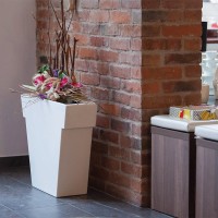 copy of Slide Gio Tondo plant vase