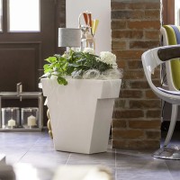 copy of Slide Gio Tondo plant vase