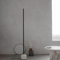 Astep Modello 1095 Storica Lampada da Terra Led Astep Modello 1095 Storica Lampada da Terra Led