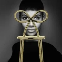 Qeeboo Ribbon Chair Metal sedia decorativa Qeeboo Ribbon Chair Metal sedia decorativa