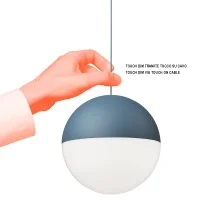 Flos String Light Cono e rosone parete bianco