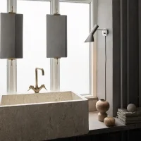 Louis Poulsen AJ Wall applique