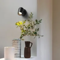 Astro Lighting Koto Single Switched applique led