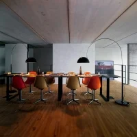 Oluce Coupè Lampada da Terra ad Arco
