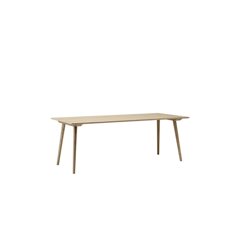 &Tradition In Between SK5-SK6 dining table