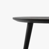 &Tradition In Between SK3-SK4 round dining table &Tradition In Between SK3-SK4 round dining table