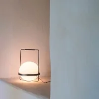 Vibia Palma lampada da tavolo