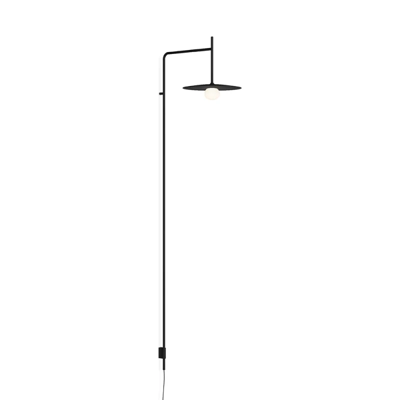 Vibia Tempo vertical wall lamp with switch Vibia Tempo vertical wall lamp with switch