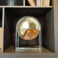 Kartell Air Du Temps orologio da tavolo Kartell Air Du Temps orologio da tavolo