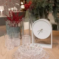 Kartell Air Du Temps table clock