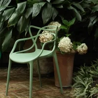 Kartell sedia Masters