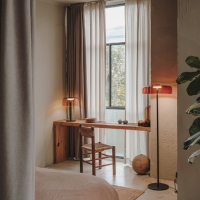 Ledsc4 Levels led floor lamp in blown glass