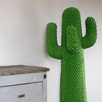 Gufram appendiabiti Another Green Cactus