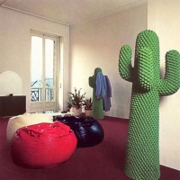 Gufram appendiabiti Another Green Cactus