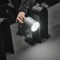 Lumina Perdue Arc 25 lampada a batteria led argento