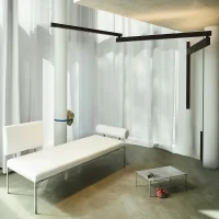 Flos Black Flag lampada da parete Konstantin Grcic Flos Black Flag lampada da parete Konstantin Grcic