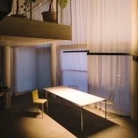 Flos Black Flag lampada da parete Konstantin Grcic Flos Black Flag lampada da parete Konstantin Grcic