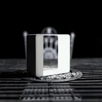 Linea Light Dama portable battery-powered led lamp