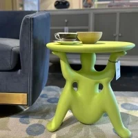 Qeeboo Helpyourself coffee table