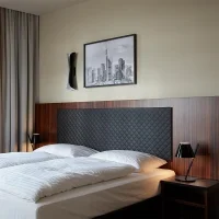 Artemide La Petite Lampada da tavolo nero