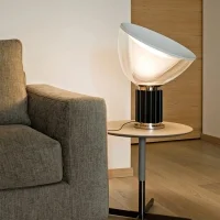 Flos Taccia Small lampada da tavolo in vetro