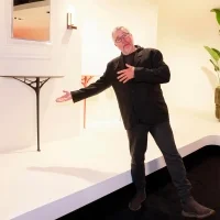Kartell A.I. console