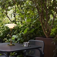 Louis Poulsen PH 2/1 Portable wireless lamp