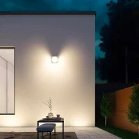 Bot Lighting Moon applique led per esterno solare