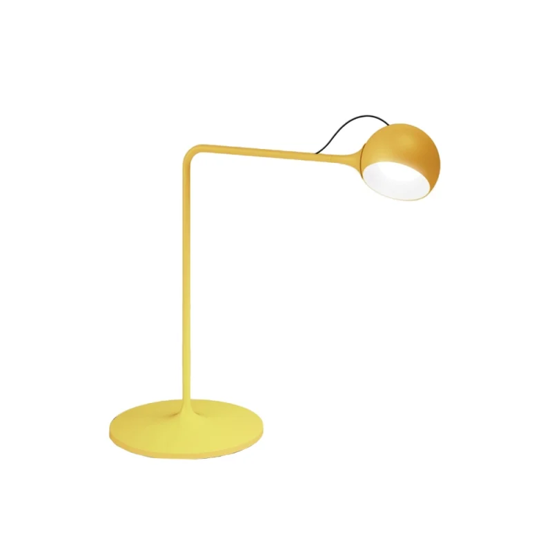 Artemide Ixa lampada da tavolo led