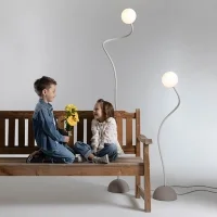 Karman Moony lampada da terra led per interno