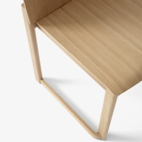 &Tradition sedia Allwood AV35